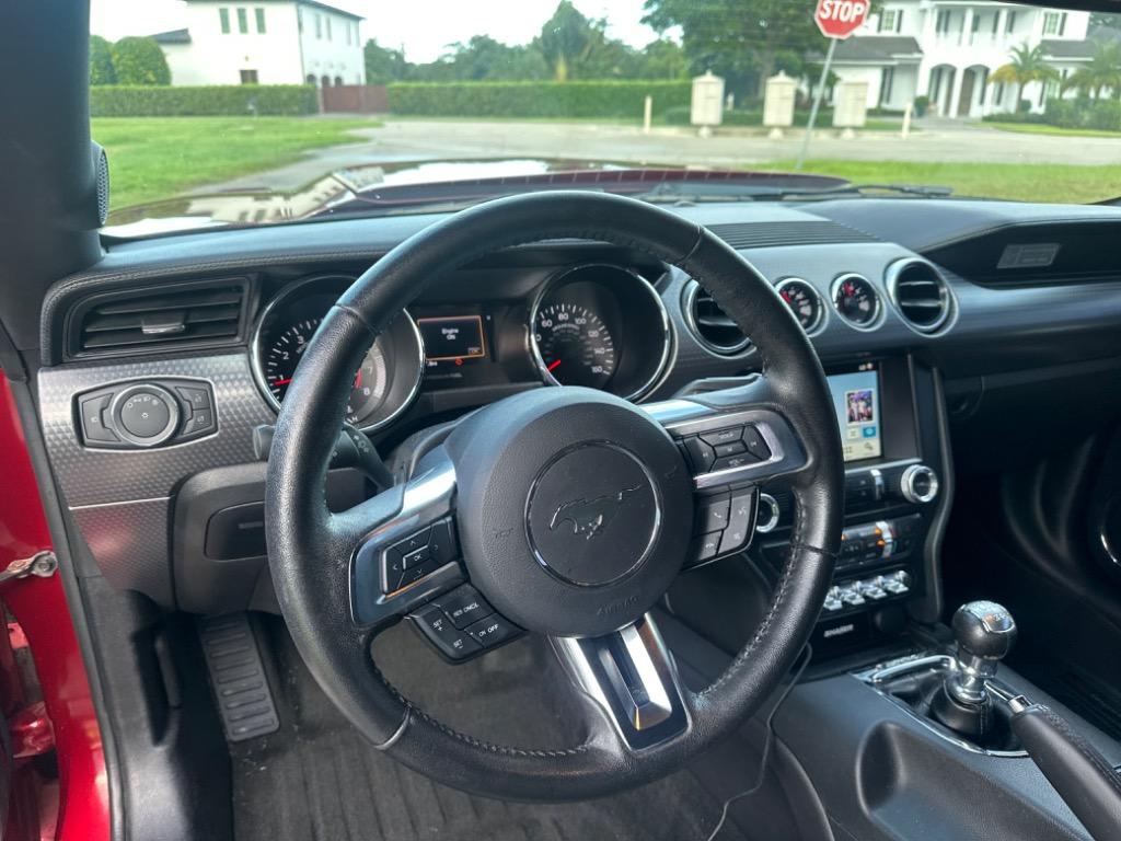 2017 Ford Mustang - $39,995